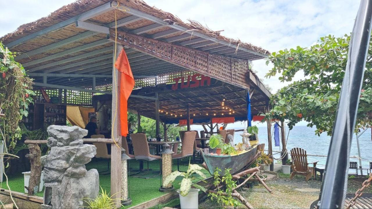 Hotel Jush Native And Glamping Dauis Zewnętrze zdjęcie