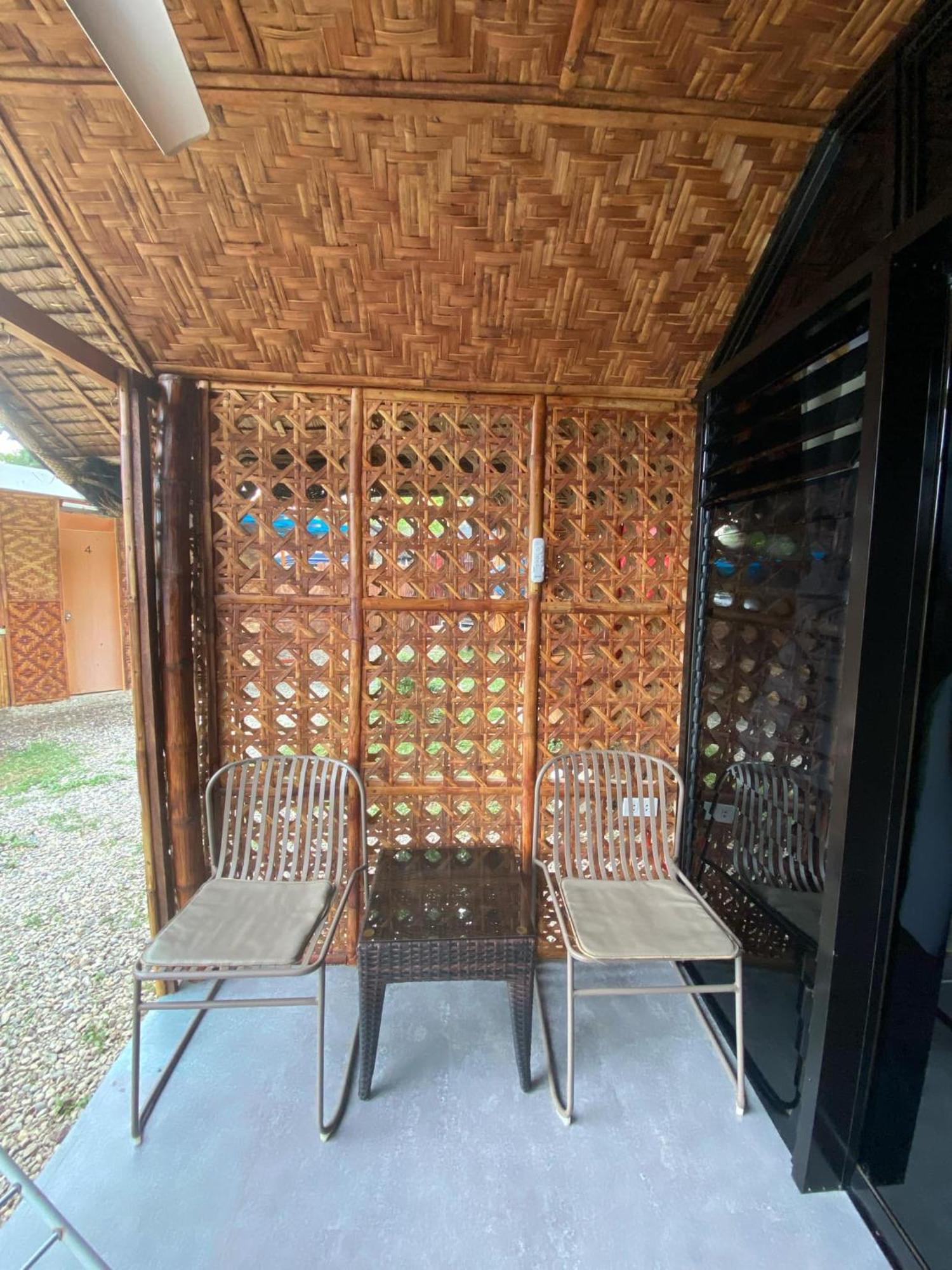 Hotel Jush Native And Glamping Dauis Zewnętrze zdjęcie