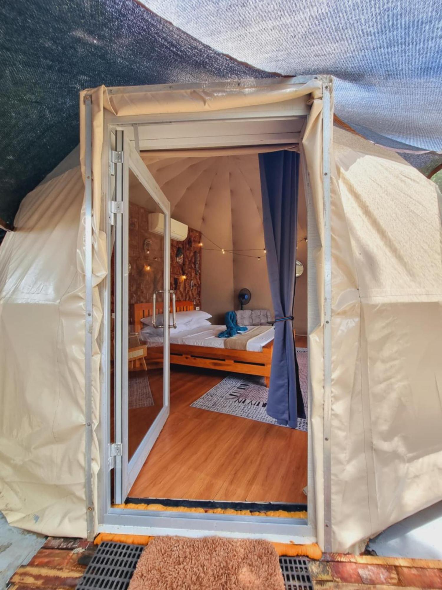 Hotel Jush Native And Glamping Dauis Zewnętrze zdjęcie